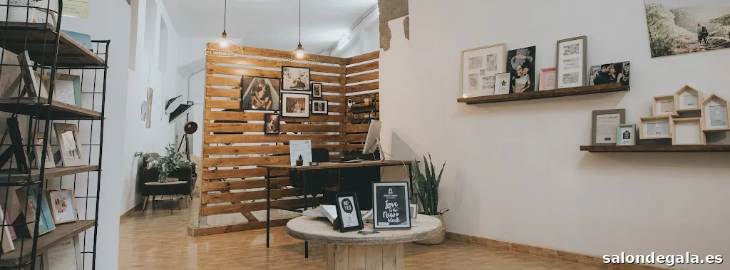 Un Buen Momento Estudio Fotográfico