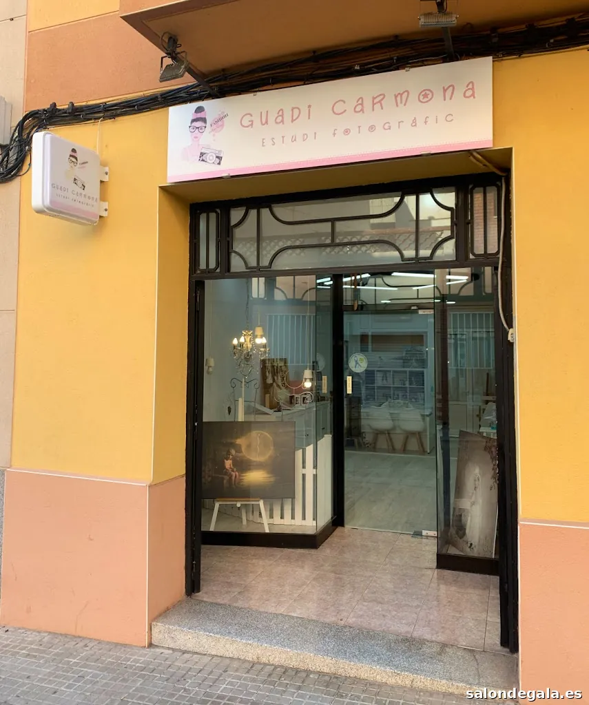GUADI CARMONA - ESTUDIO FOTOGRÁFICO