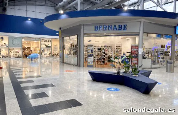 Fotografía y Tiendas Bernabé