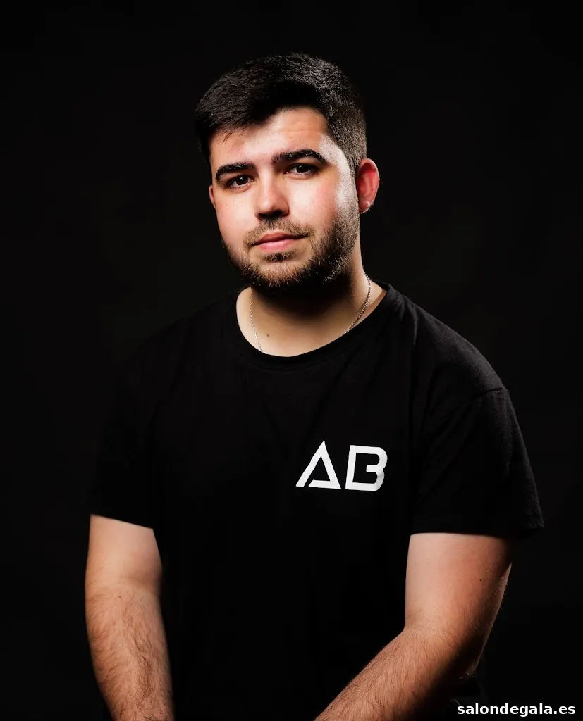 ALPHABETA.MEDIA | Fotógrafo comercial | Videógrafo | Drones