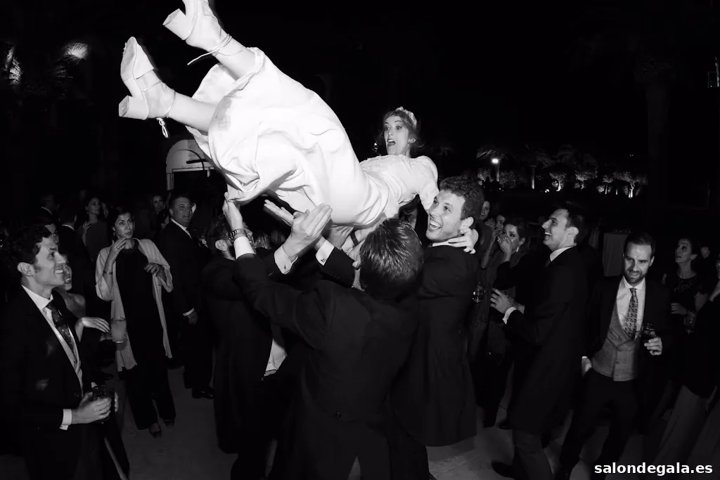 Fotógrafos de bodas “Vayalio Weddings”